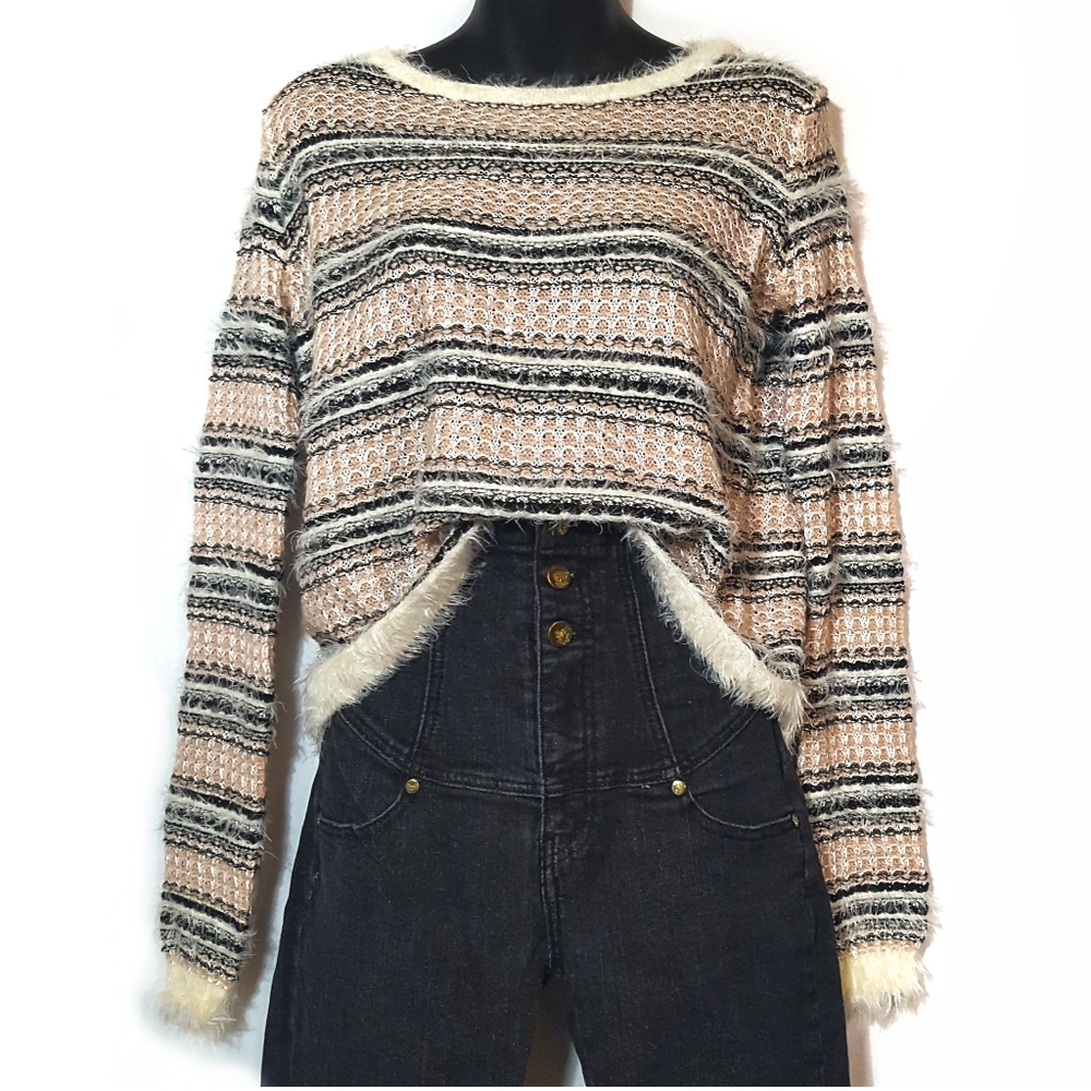NEW Fuzzy Striped Sweater Cozy Normcore Small 0 2 4 - Picture 2 of 7